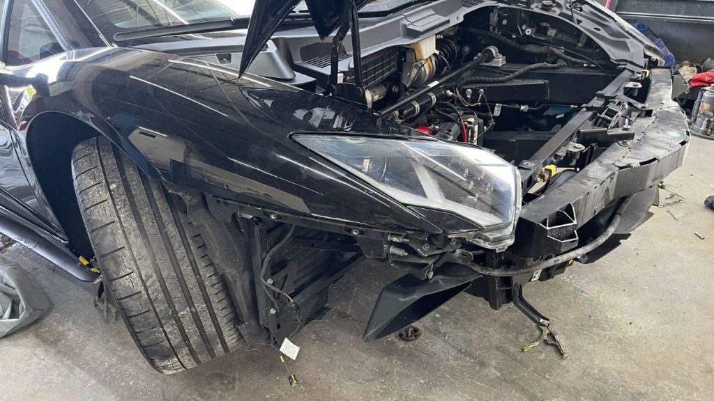 Car Bumper Repair Service in Pompano Beach