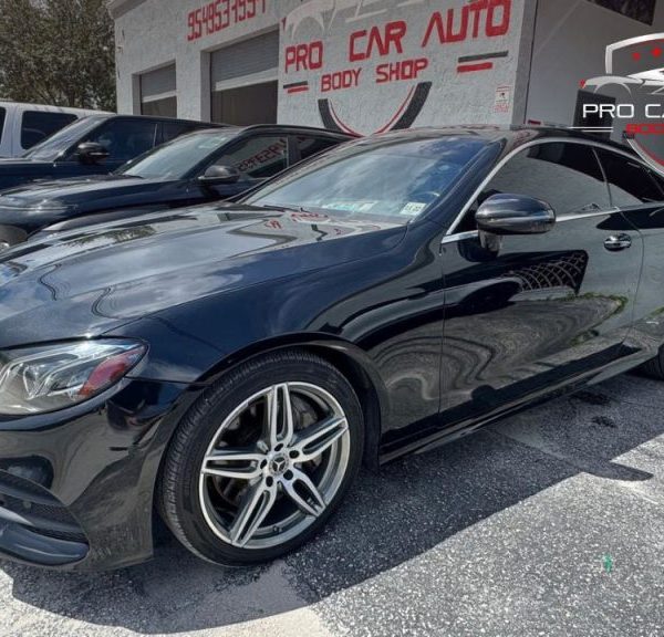 Mercedes‑Benz Collision Repair in Lauderhill