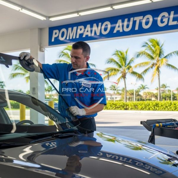 Windshield Replacement in Pompano Beach