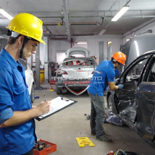 Auto body shop that handles insurance claims