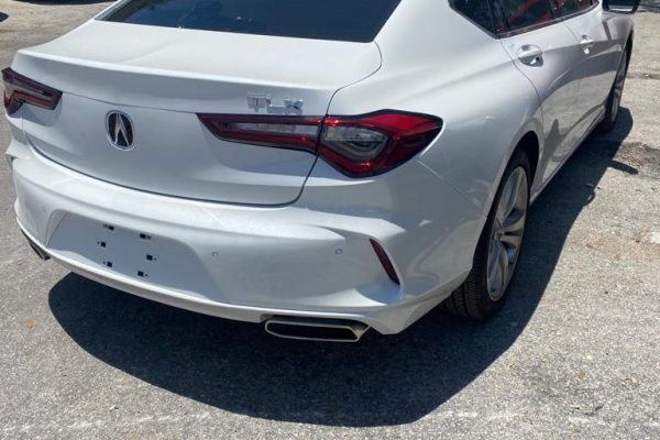 Swift Solutions for Same Day Glass Replacement in Palm Beach